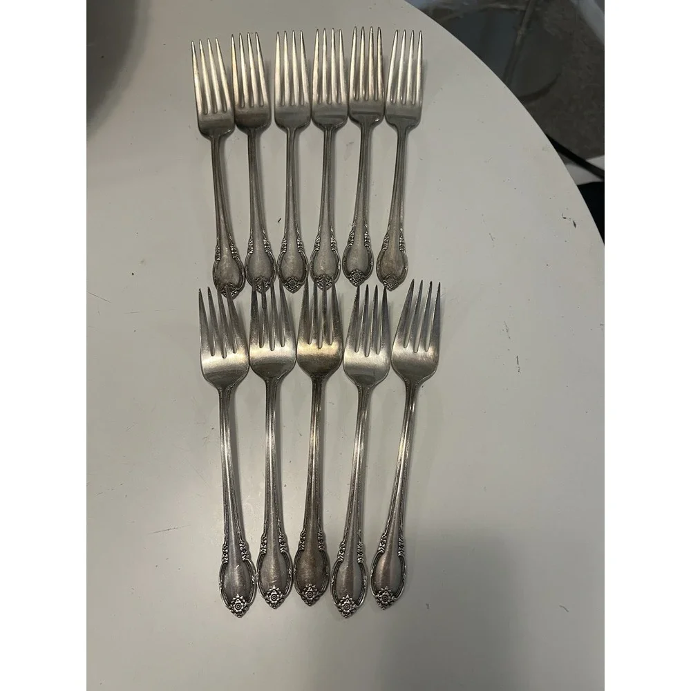 1847 Rogers Bros IS Remembrance‎ Silverplate Silverware Forks Lot 11 Vintage